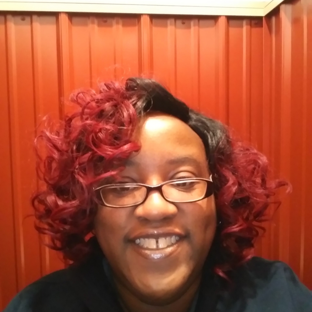 Meet your Posher, Tia - Picture 10 of 11